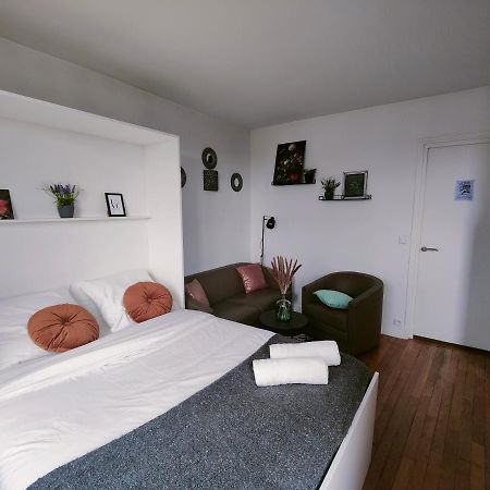 Studio Neuilly Seine - Champs Elysees - La Defense Apartment Exterior foto